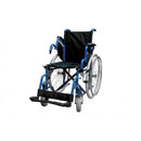 Silla de ruedas infantil de color azul de 14plgs.